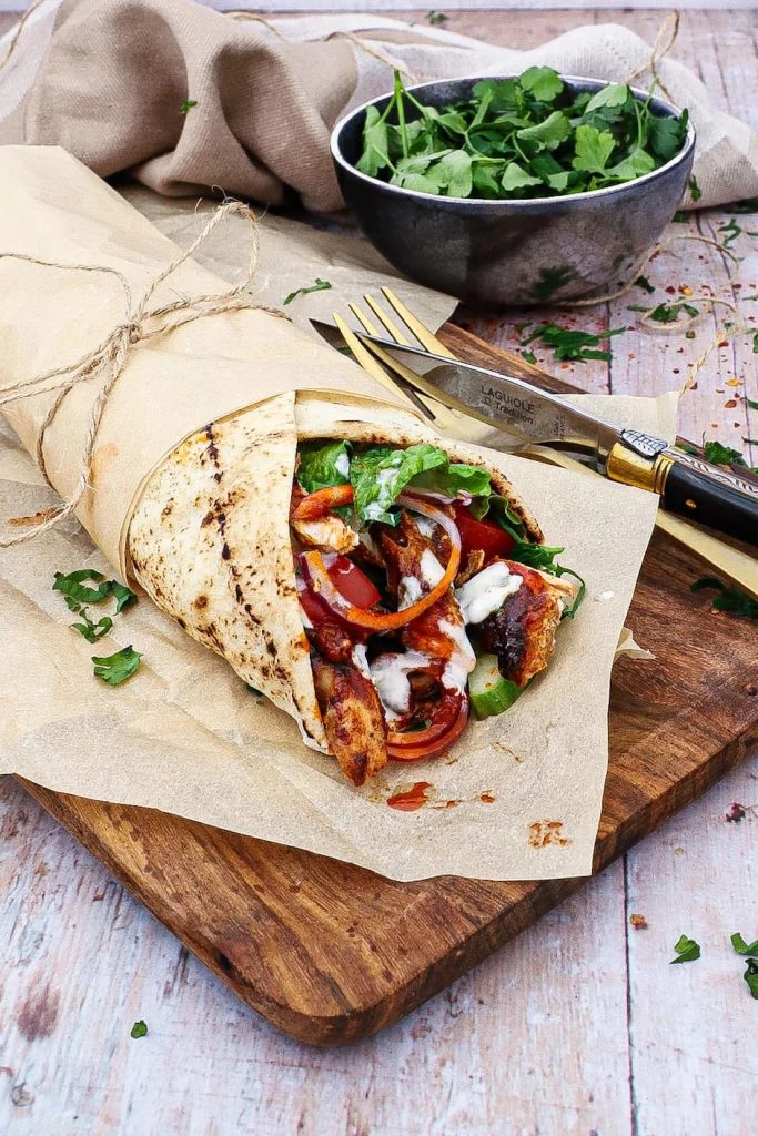 Hjemmelavet durum med kyllinge kebab - Hjemmelavet shawarma