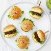 Vegetar sliders - Opskrift på sliders med vegetarbøf og ærtehummus