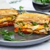 Triple cheecy chicken sandwich, - nem og lækker frokost eller aftenmåltid.