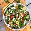 Kartoffelsalat - Opskrift med panchetta, tomat og feta