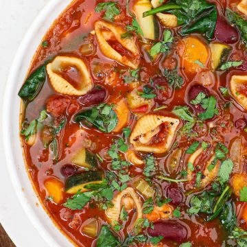 Minestronesuppe - Opskrift på den bedste minestronesuppe