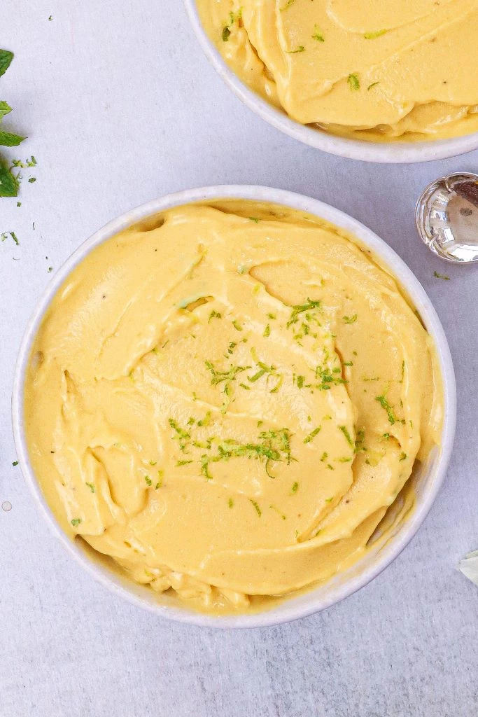 Mango nicecream - Opskrift på nicecream med mango og banan
