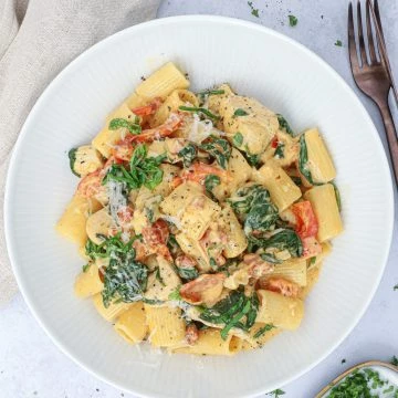 Cremet pasta med kylling og chorizo - Opskrift på pasta med kylling og chorizo