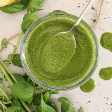 Basilikum vinaigrette - Vinaigrette med basilikum