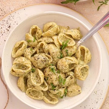 Cremet pesto pasta med mascarpone